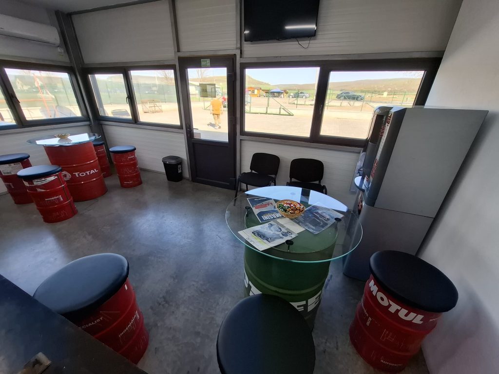 WhatsApp Image 2025-04-16 at 16.46.50 (2)