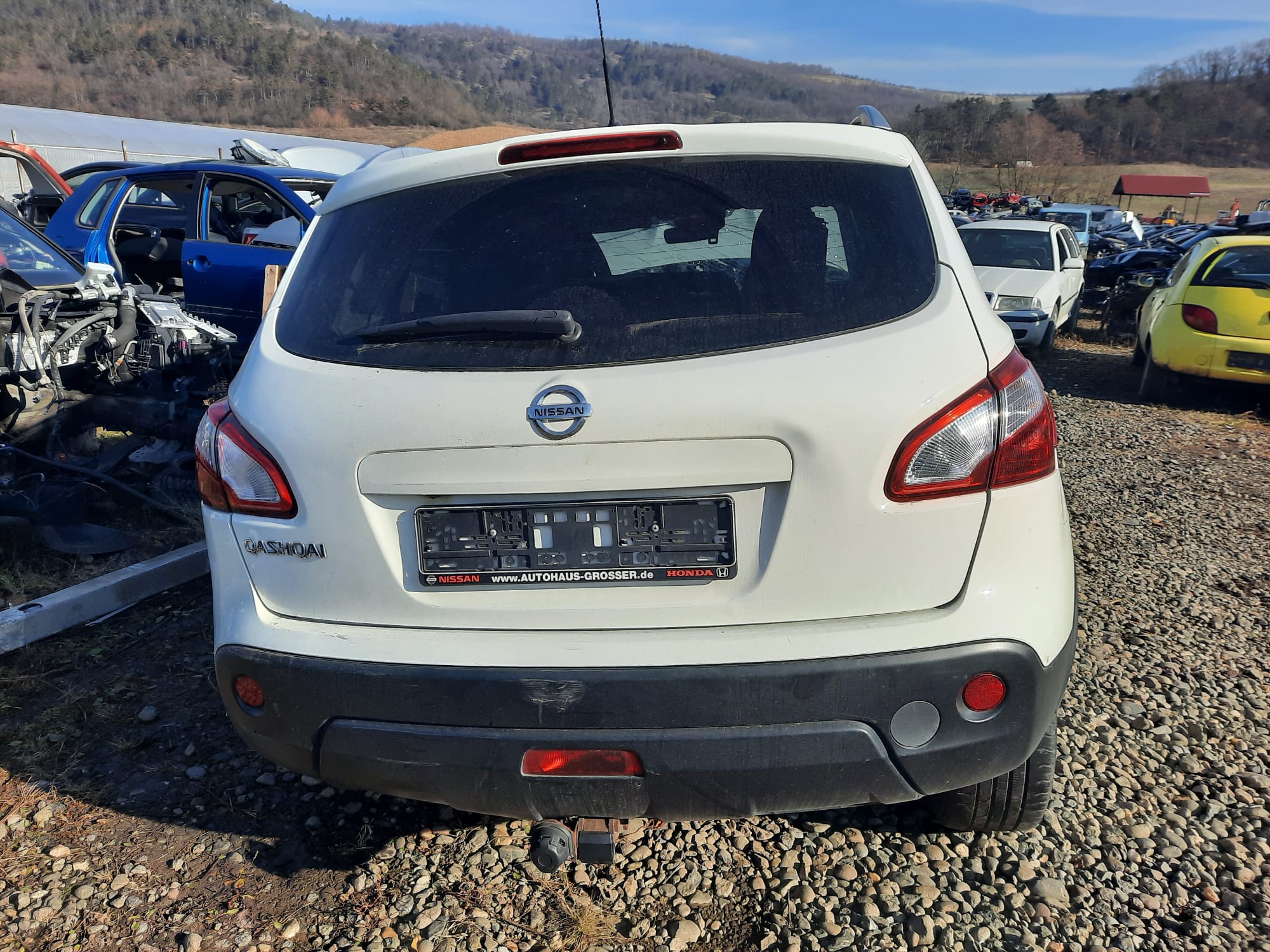 NISSAN QASHQAI 1.6i Benzina 4x2 An 2012