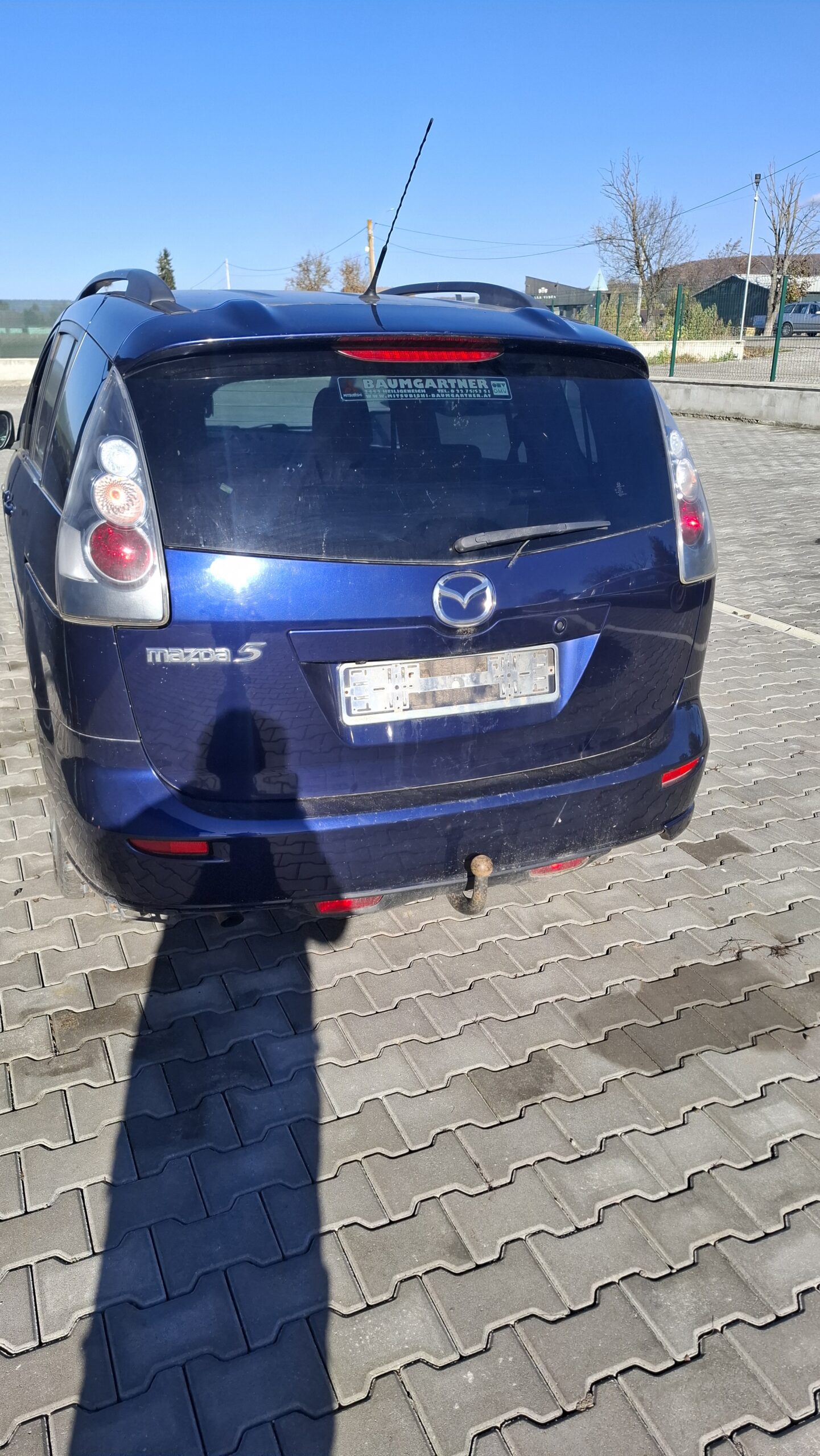 Dezmembrez Mazda 5 - imagine 7